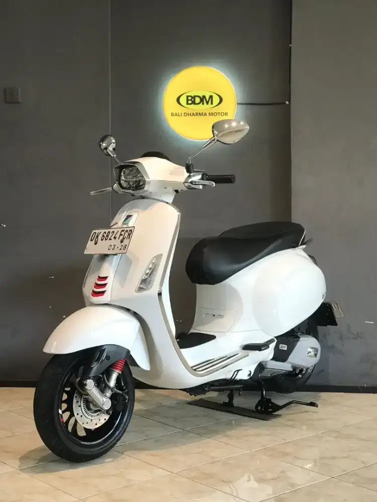 DP 6,8 JT/ BUNGA MENURUN 2% / PIAGGIO VESPA SPRINT ABS TAHUN 2023
