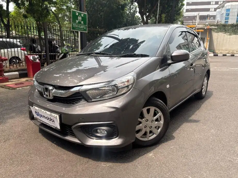 LOW DP Honda Brio Satya 1.2 E Bensin-AT 2023 FYA