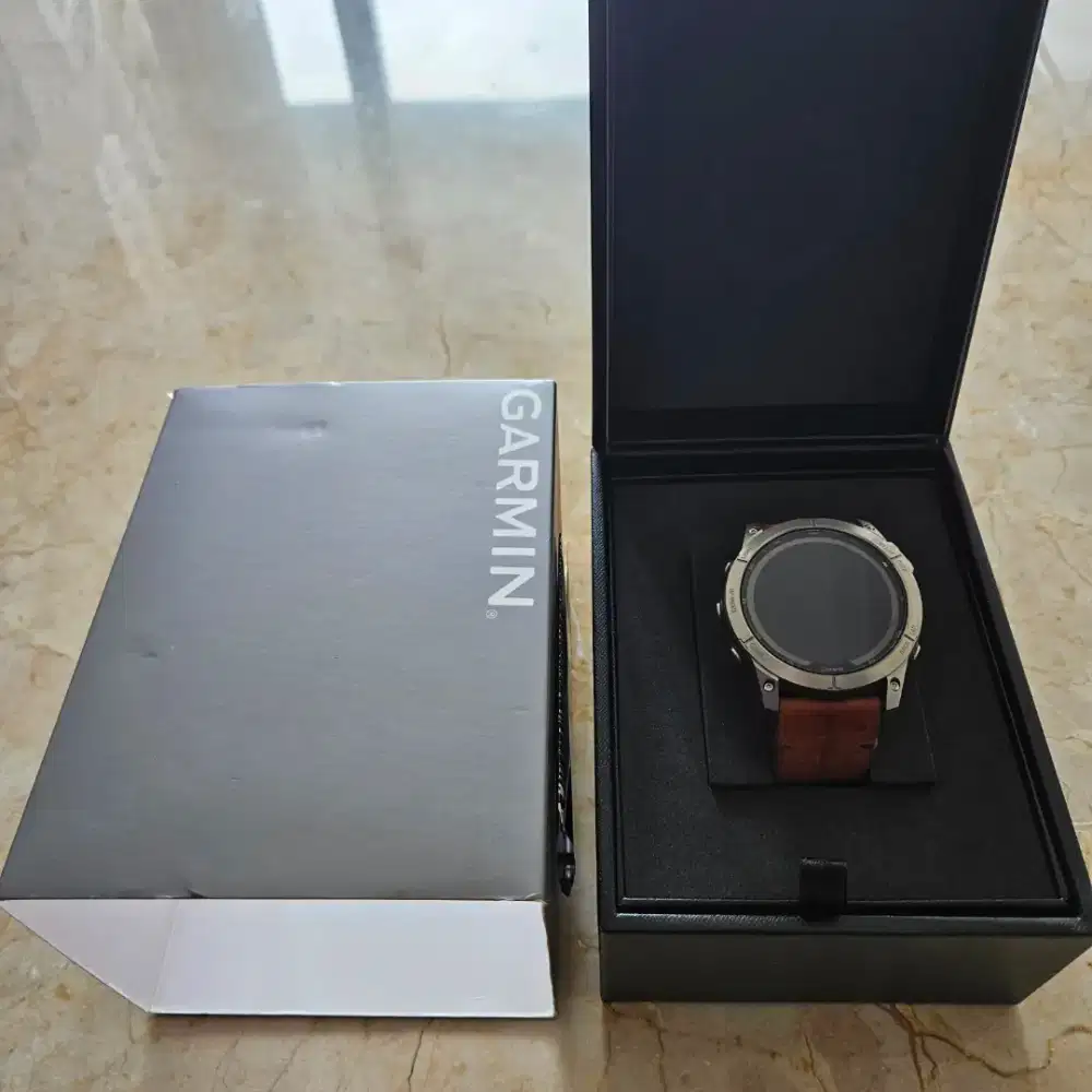 Jam Tangan Pria Garmin Fenix 7X Sapphire Solar