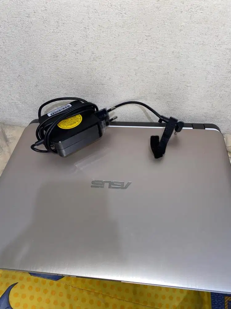 Asus A407U Core I3 7020U