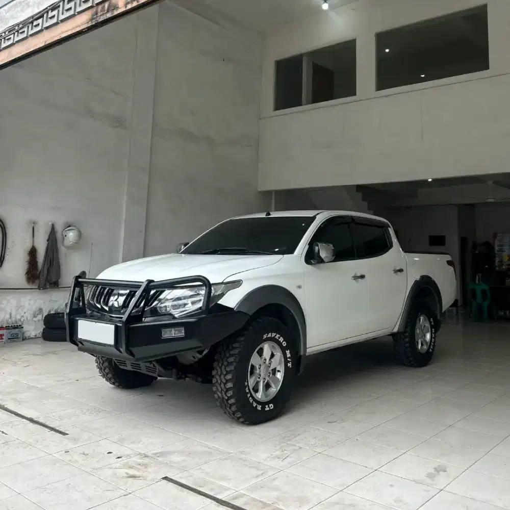 MITSUBISHI TRITON 2.5 GLS DC 4X4 MT (2018)