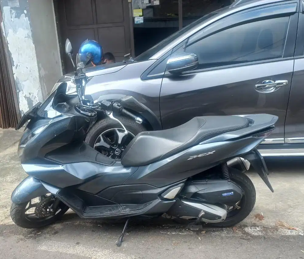 Honda pcx mulus siap pakai ,pribadi
