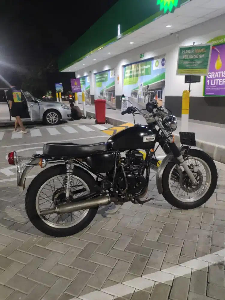 Yamaha Scorpio 2007 Custom British Style