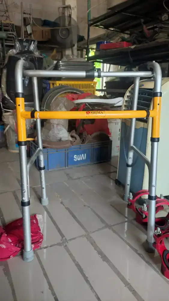TONGKAT KRUK WALKER KAKI 4 SHIMA