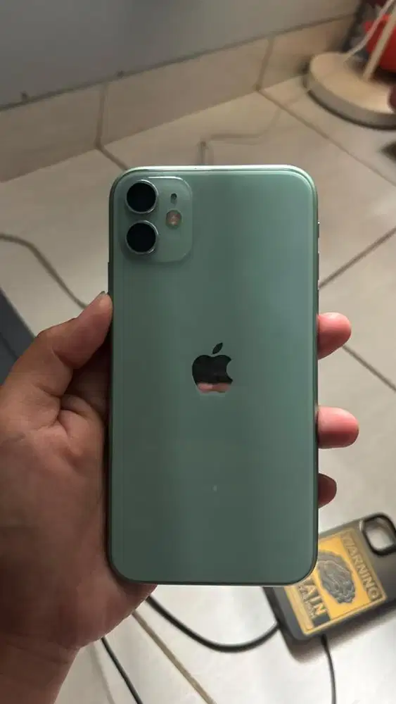 Iphone 11 Hijau 128 GB BH 69%