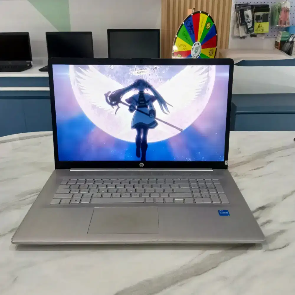 (H31) Laptop Gaming Intel Core i5Gen11 8GB 256GB 15inch Bisa COD