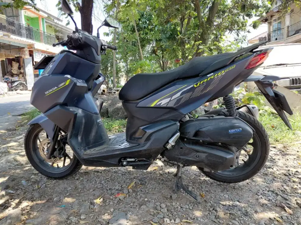 Jual vario 160 cc satu tangan dari baru