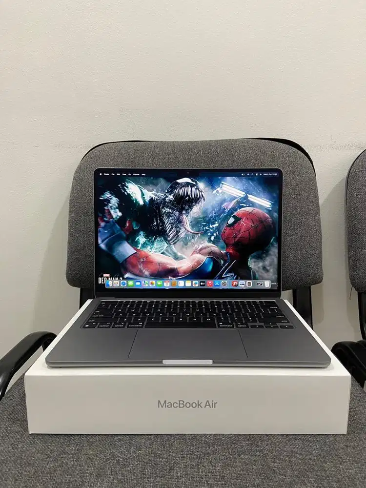 MacBook Air 2022 M2 8/256GB iB0x