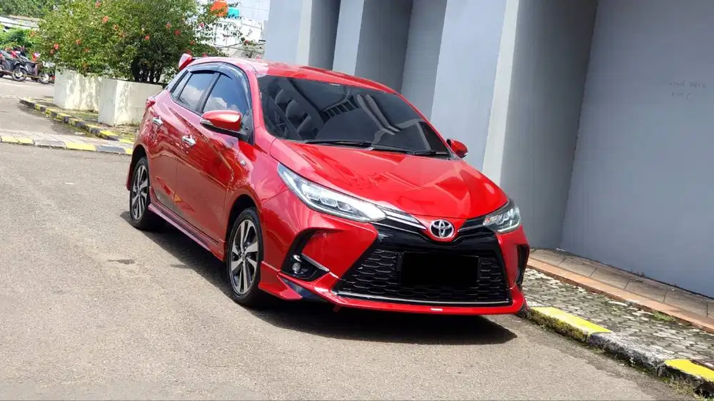 [ LOW KM ] Toyota Yaris GR Sport CVT AT Facelift 2021/2022