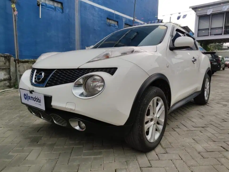 DP RENDAH Nissan Juke 1.5 Revolt Black Interior Bensin-AT 2015 SFN
