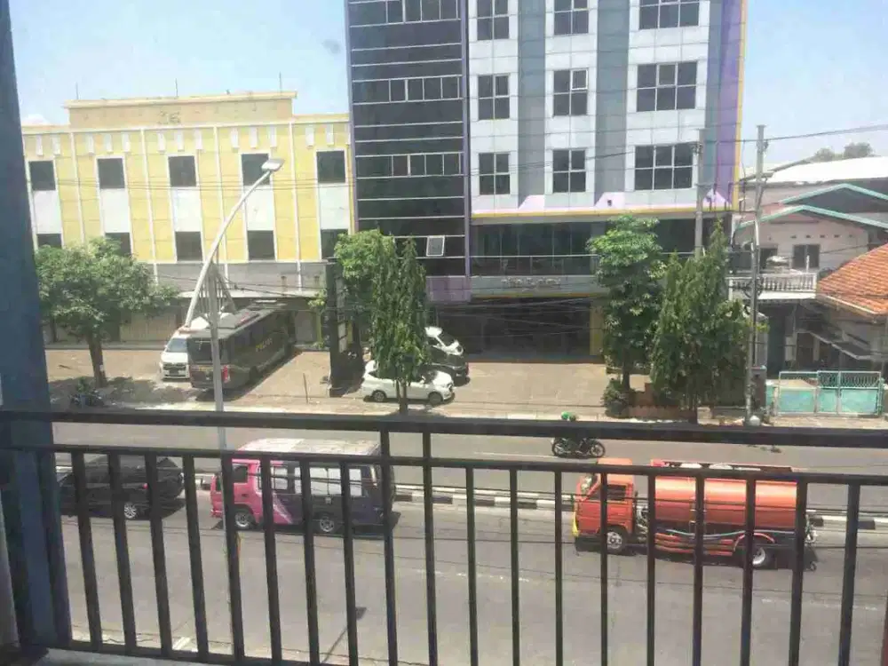 Sewa Ruko hdp jalan raya mastrip dekat tol gunungsari ry wiyung