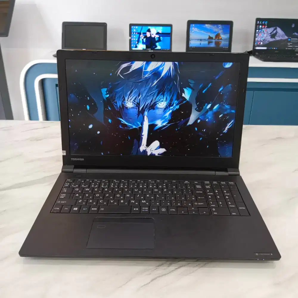 (T11)Laptop Editng Numlock Intel Core i7Gen8 8GB 256GB 16inch DVD ROOM