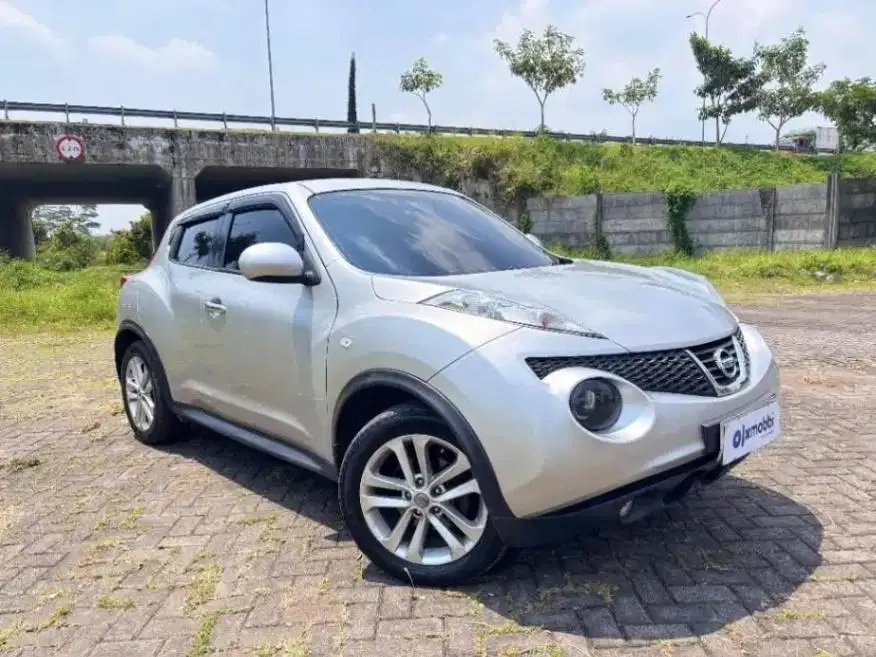 PROMO Low Angsuran Nissan Juke 1.5 Bensin-AT 2012 NIH