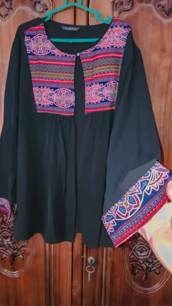 Blouse pink hitam