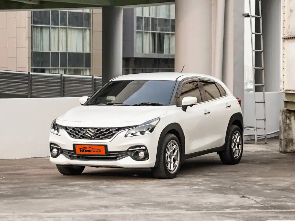 Suzuki Baleno 1.4 AT 2023 putih