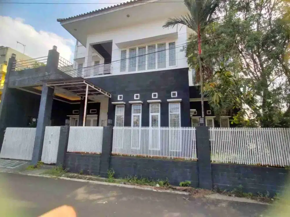 Dijual Cepat Rumah 2 Lantai dibawah NJOP Margahayu Raya Kota Bandung SHM 2,8 M / Nego