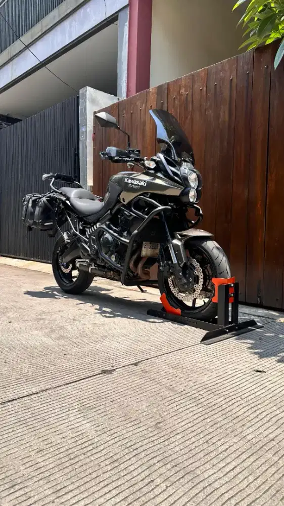 Versys 650 2013 Abu Abu