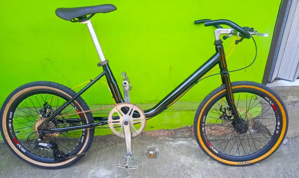 Sepeda mini track 20