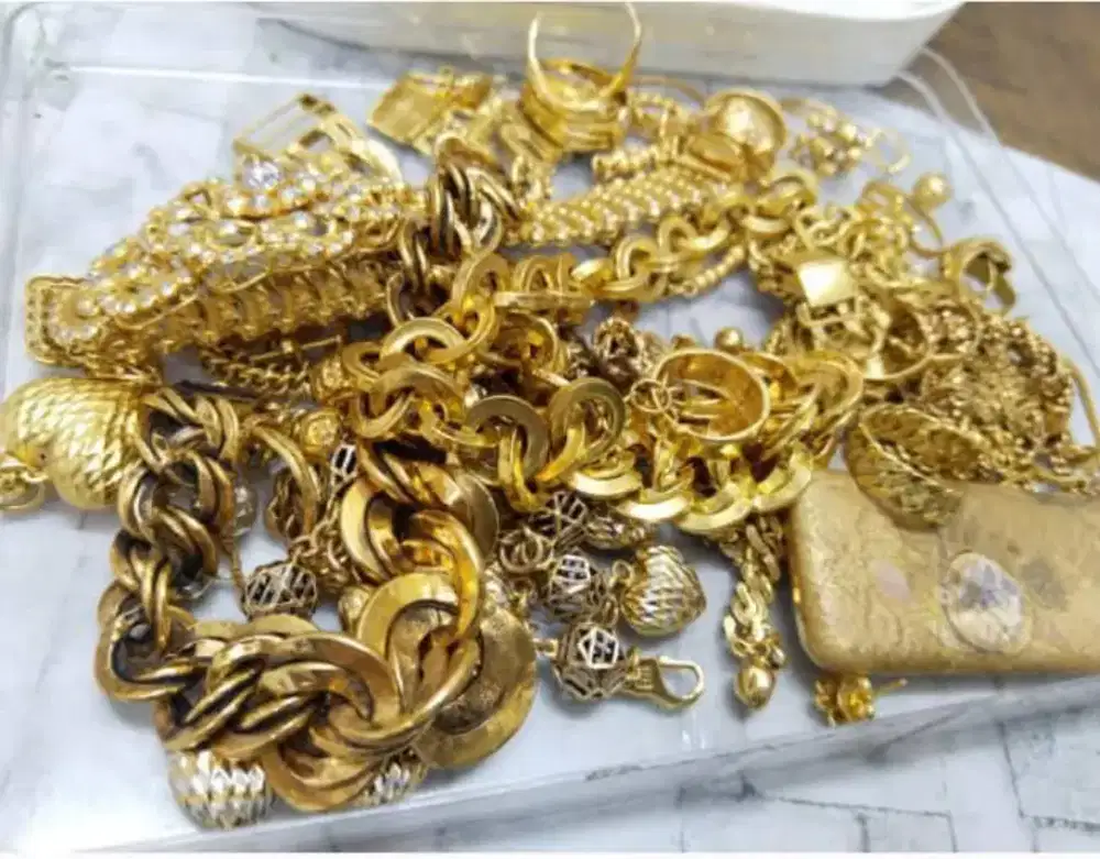 Jual/beli dengan harga tinggi