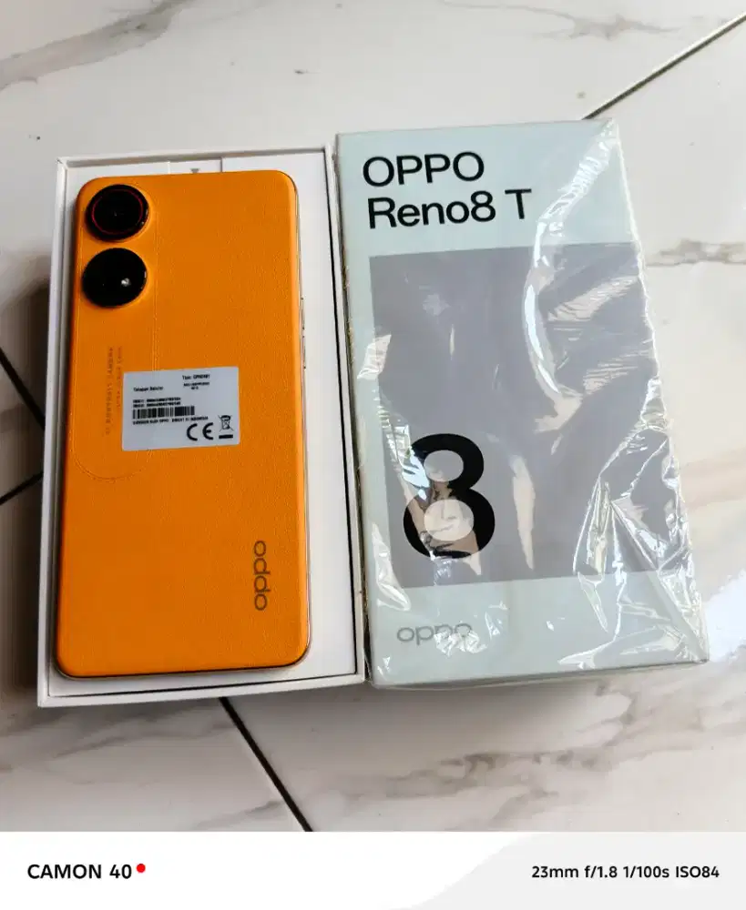 Oppo Reno 8T 4G Ram 8+8/256 GB Warna Oranye muluss