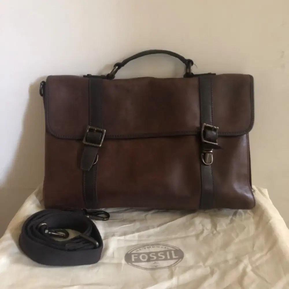 Tas Fossil Original Preloved Fossil Classic Tas Fossil Sling Bag