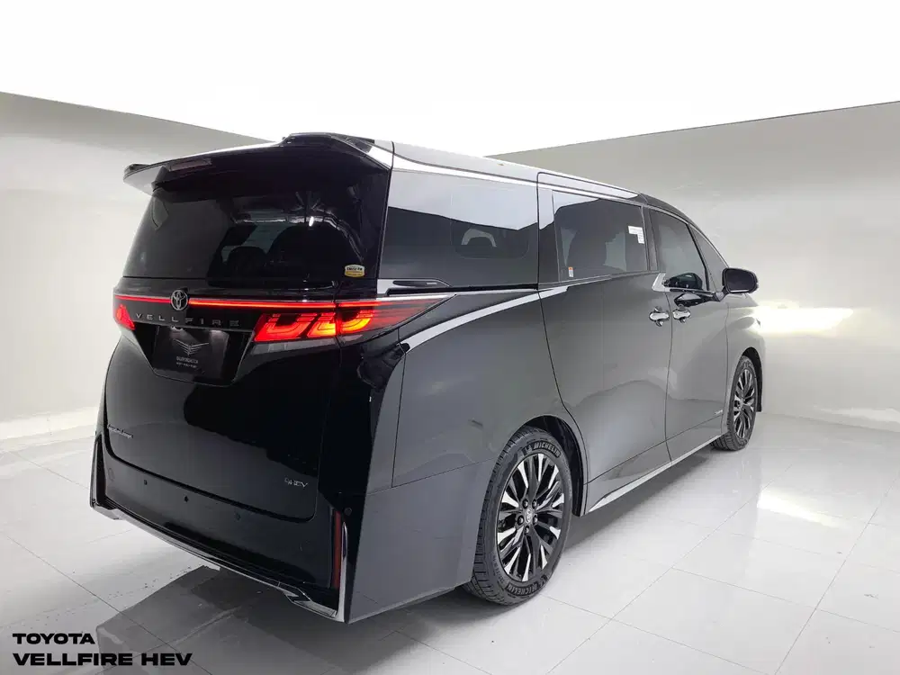 Toyota Vellfire 2024 Bensin