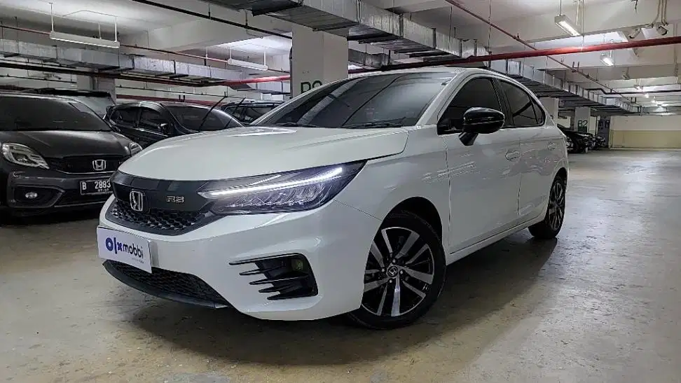 KM Rendah Honda City  1.5 Hatchback RS Bensin-AT 2021