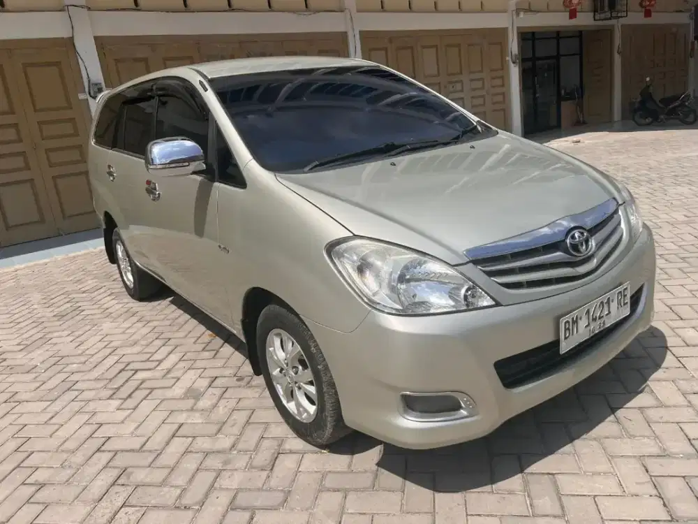 Innova G 2.4 Disel 2008