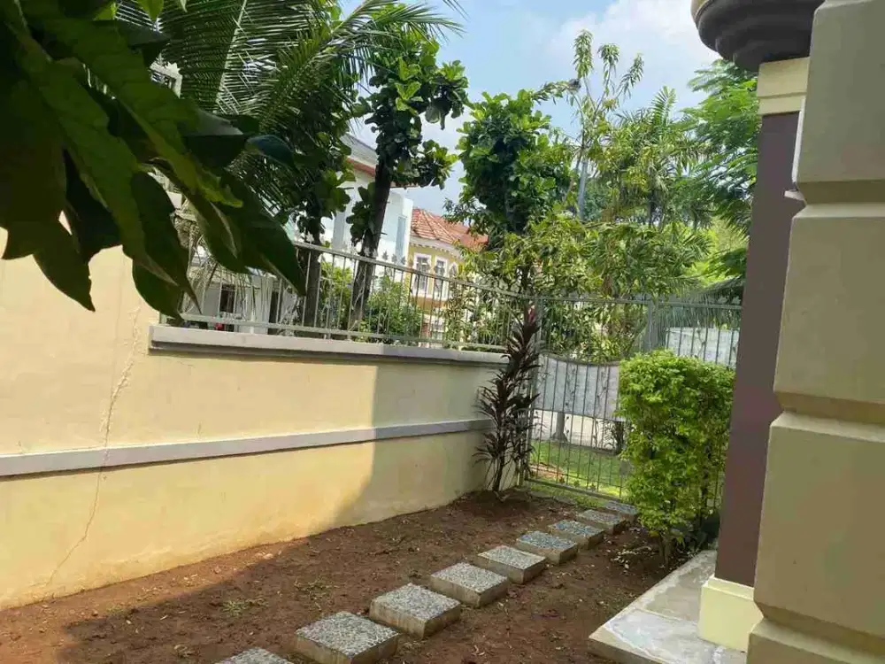 di jual rumah di taman Britania Lippo karawaci