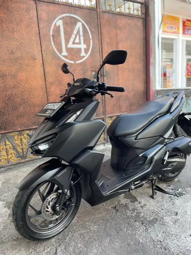 Vario tekno 160 2023  dp 4 jt