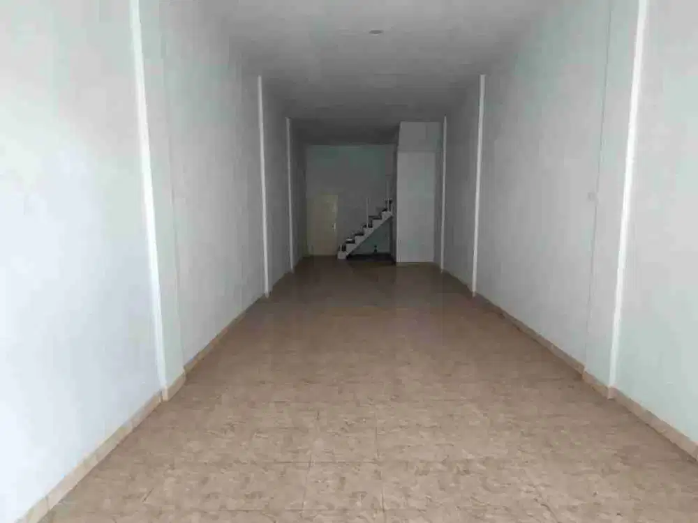 Dijuak Ruko READY 3 UNIT POSISI TEPI JALAN BESAR  JL. Bhayangkara - Dekat Bilal