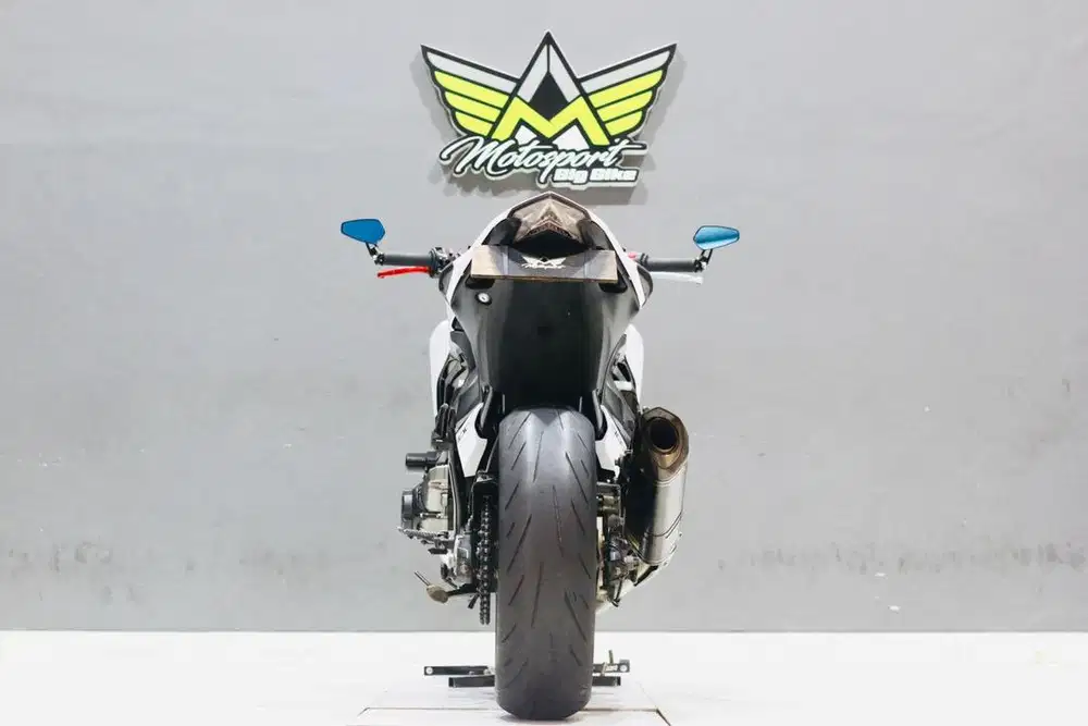 Kawasaki Z800 ABS like new Unit sehat siap turing jauh nyaman aman gas