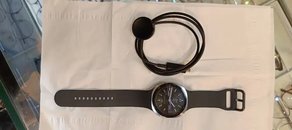 Samsung GALAXY WATCH 8 baru 2 Minggu pemakaian garansi sein