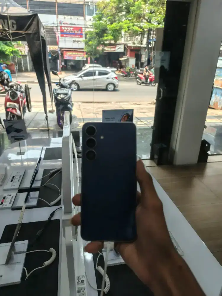 SAMSUNG S25 FE 8/256 FREE GALAXY FIT 3