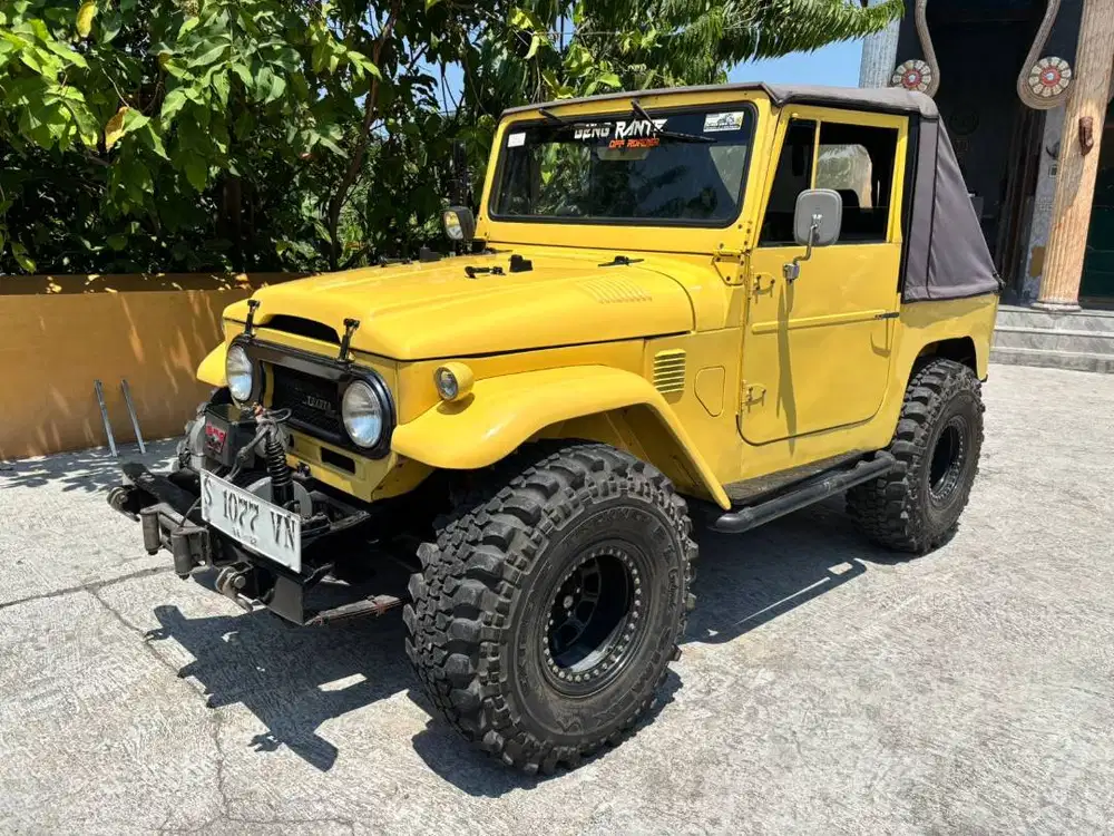 Toyota hardtop 3.9 plat S 1974 saipul mobil bekas sekoto kediri
