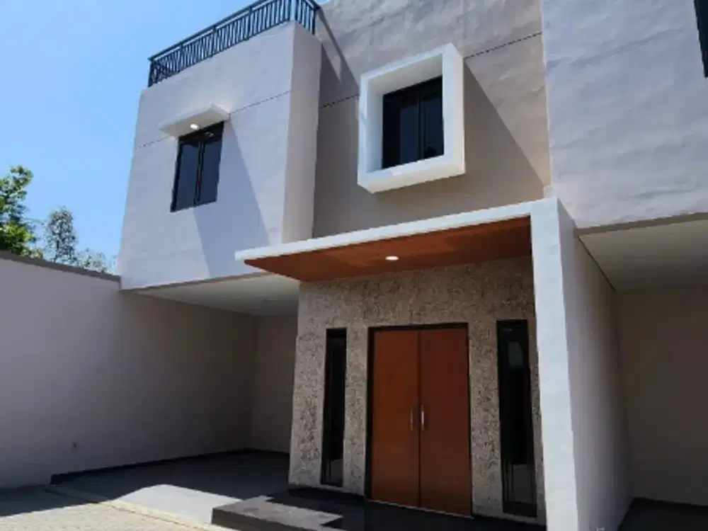 Dijual 8 Unit Rumah Di Sayap Setraduta