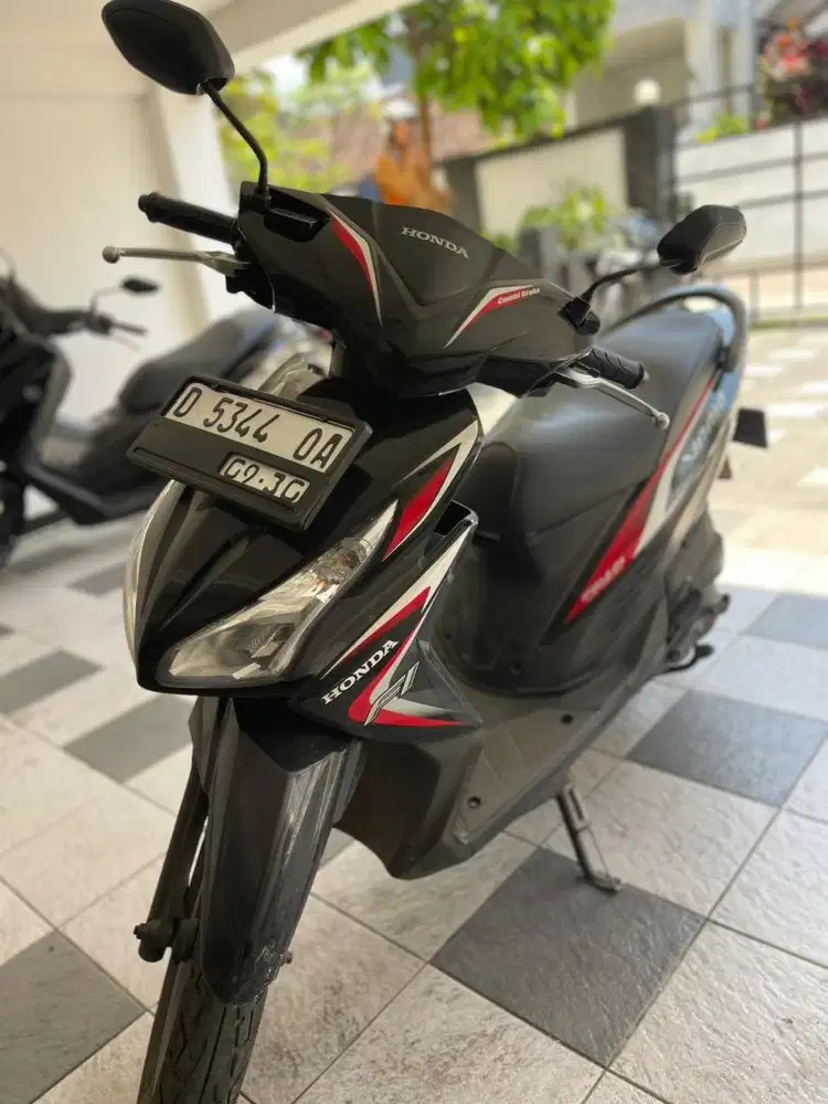 Jual Honda Vario Fi 2015