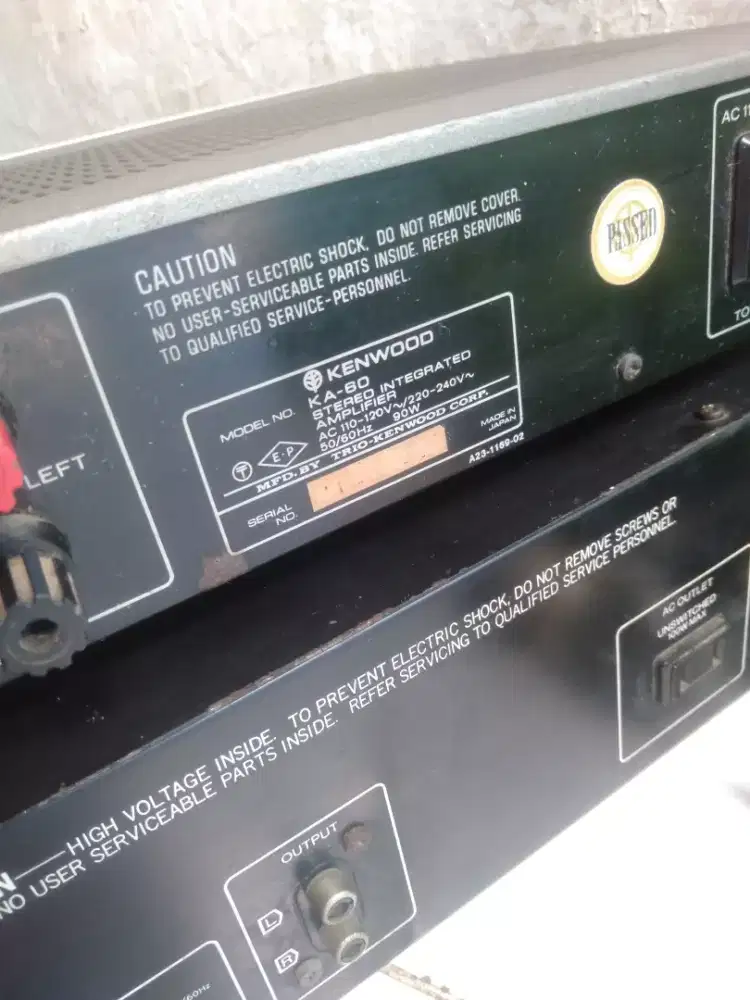 Aksesoris jual amplifier sansui SE-5 dan Kenwood KA-60 kondisi hidup