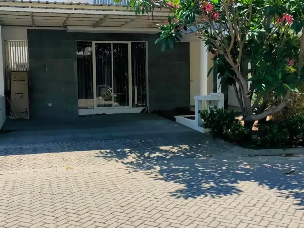Disewakan Rumah 2 Lantai Siap Huni Cluster Greenwich Royal Residence