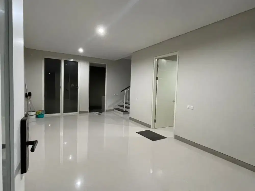 Termurah Rumah 2 Lantai Baru Gress Siap Huni The Greenlake Citraland