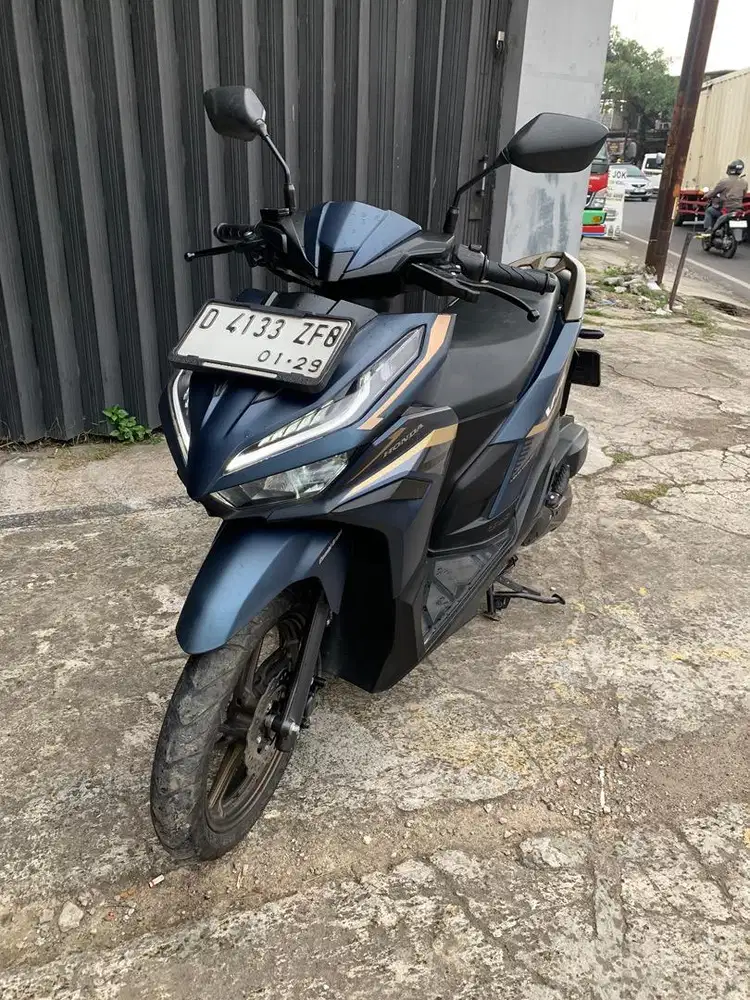 Vario 125 cbs iss thn 2024