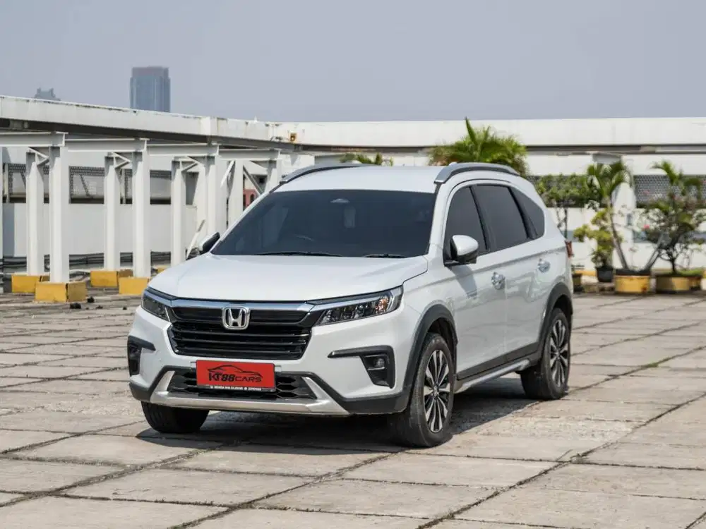Br-v prestige sensing 1.5 AT 2022 Putih