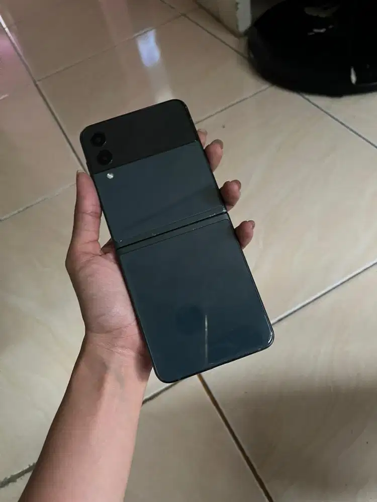 Samsung Flip3 5G