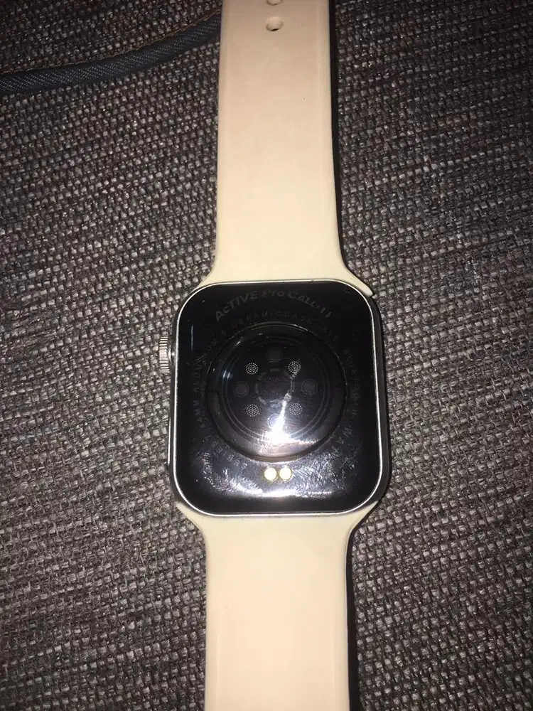 Smart watch active pro,kondisi mati charger gk ada,hrg nego,lok kircon