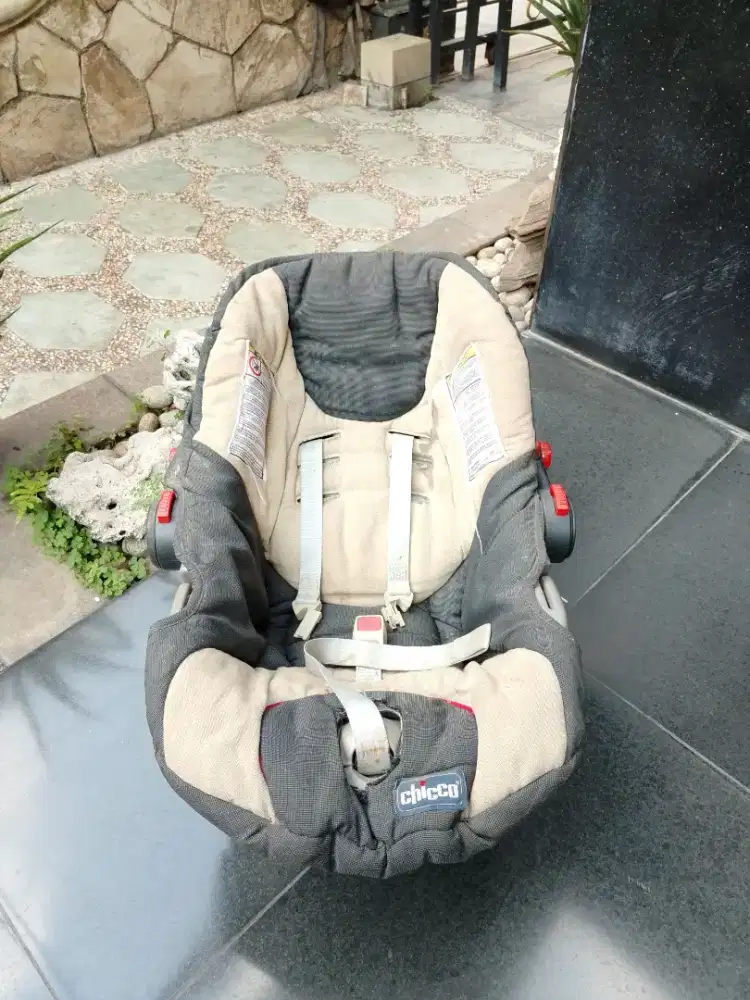 Car seat anak chicco