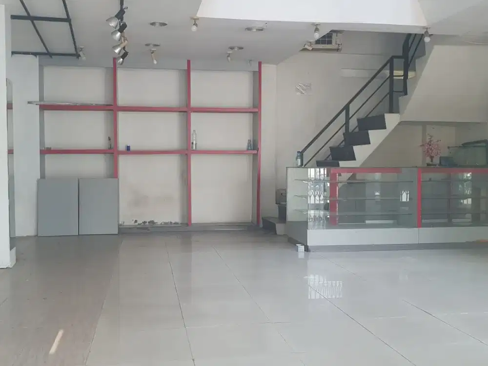 Ruko Siap pakai, cocok usaha dan kantor Jl.Wahid Hasyim Semarang Tengah – 10792