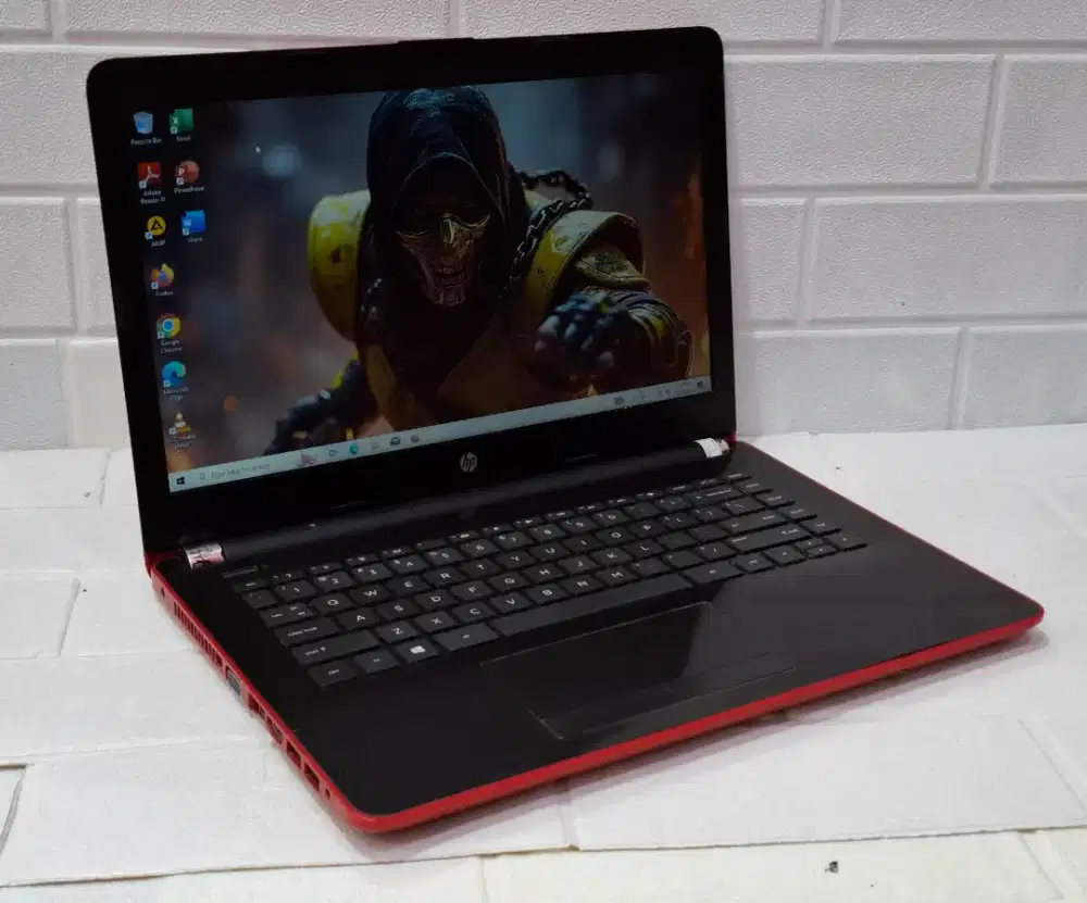 Laptop HP 14 RAM 4 SSD 256