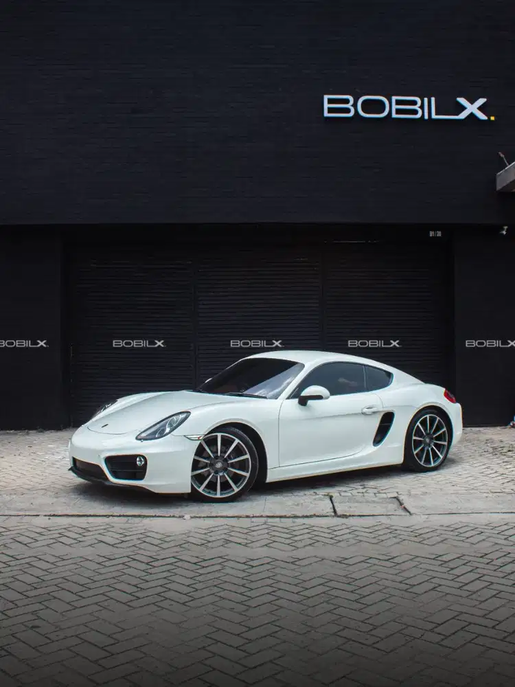 2013 Porsche Cayman 2.7Carrara White