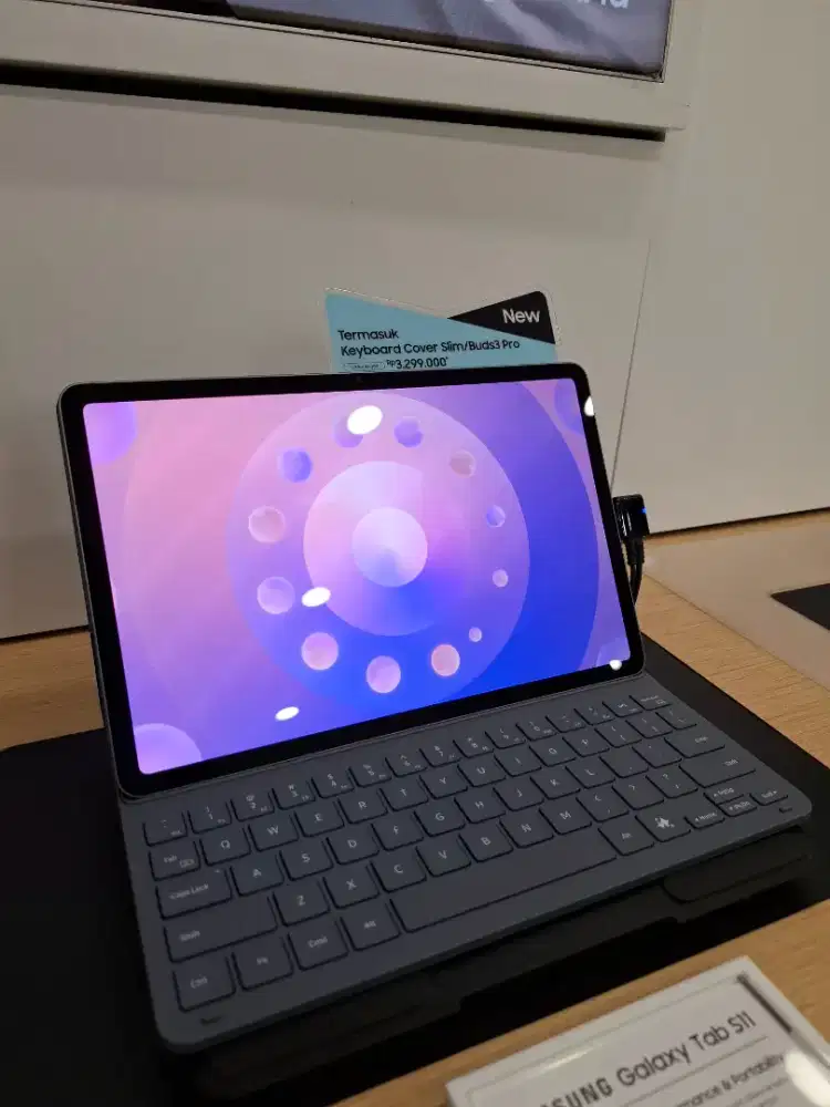 SAMSUNG TAB S11 5G 12/256GB Free keyboard Cover+adaptor 45watt
