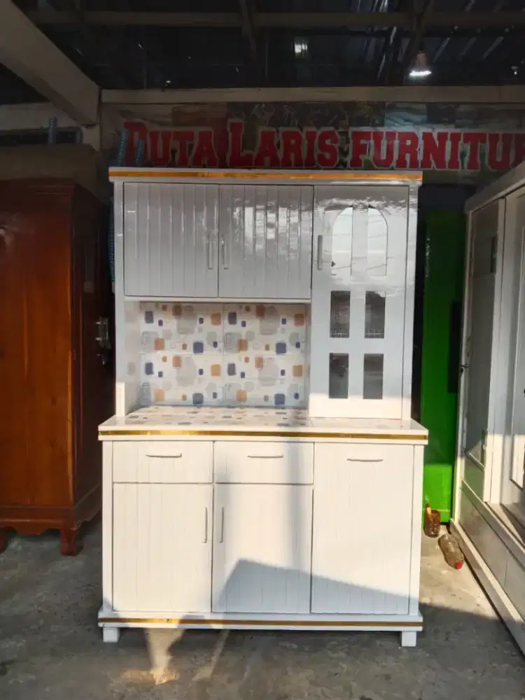 Lemari sayur 3 pintu